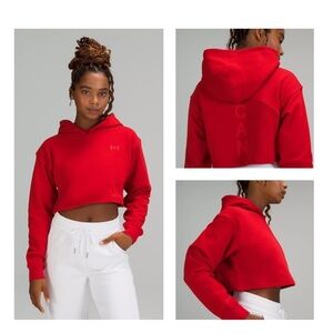 LululemonTeam Canada All Yours Cropped Hoodie COC Logo in crimson - size 8